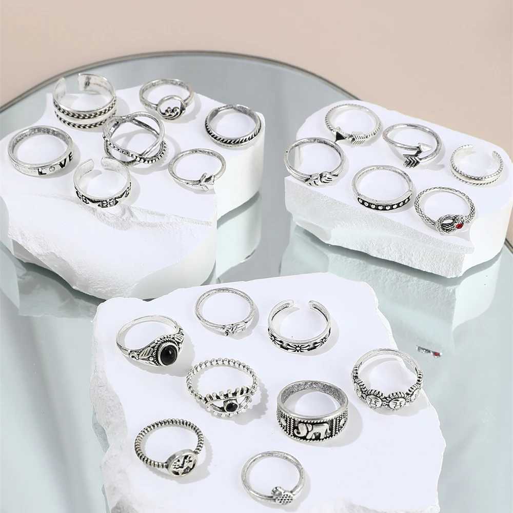 21Pcs/SetNew Fashion Punk Retro Style Serpentine Face Elephant Ring Metal Creative Splicing Holloway Personality Ring M251215