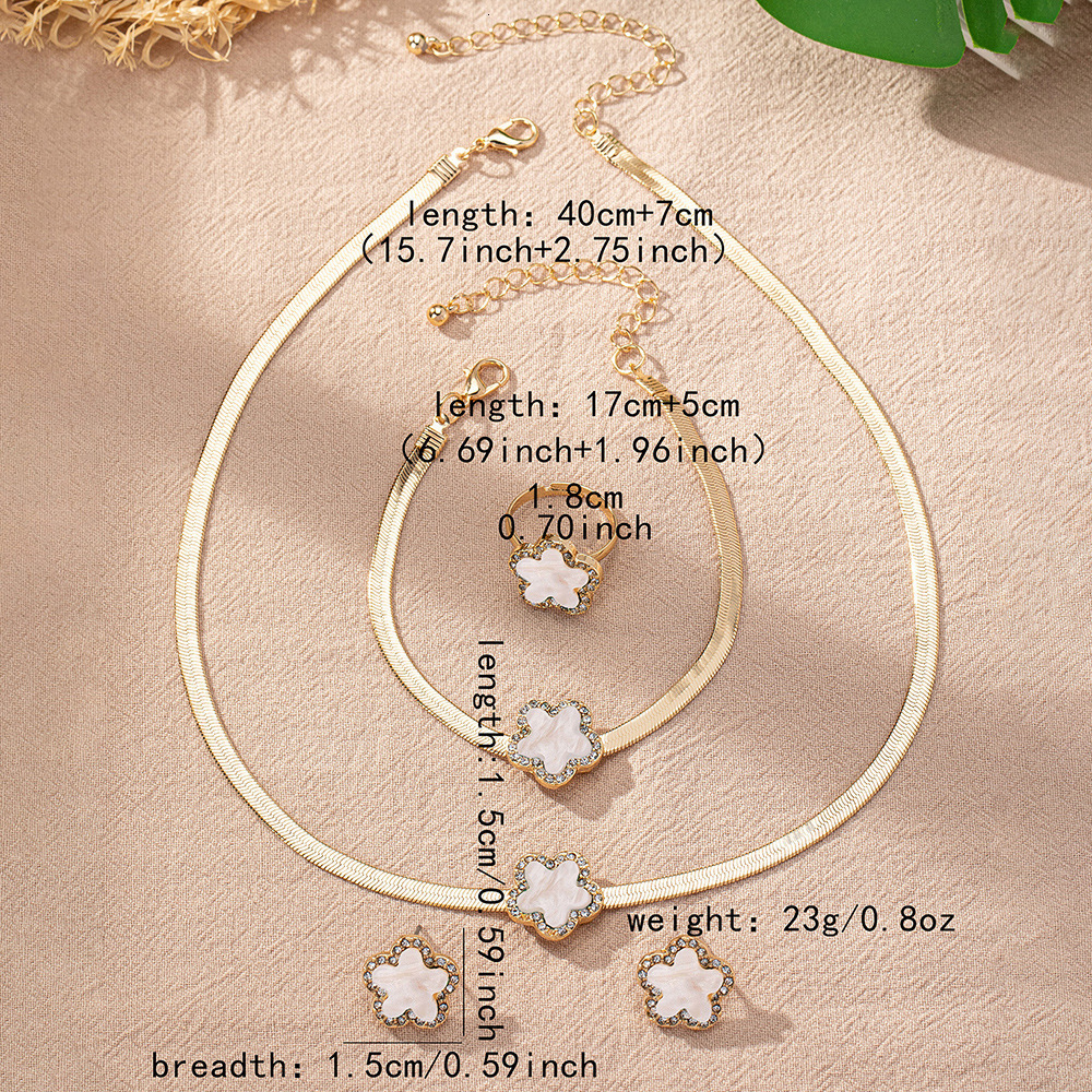 Designer Necklace Celebrity Style Flower Vintage Fashion Elegant Bracelet Earrings Luxurious Jewelry Ring Set
