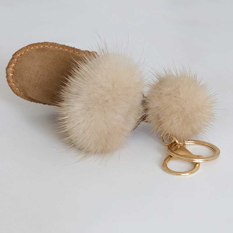 Cute Fur Keychains Hand-sewn Leather Key Chains For Bag Pendants Car Key Fashion Women Couple Festival Gift Keyrings Accessories M251215