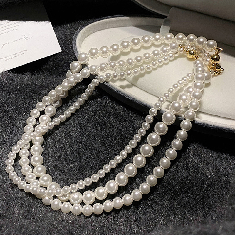 Designer Necklace Luxury Jewelry Star Same Round Bead Magnetic Buckle Sega Pearl Necklace Women's Sweater Chain Elegant Niche Necklace Fashionabl