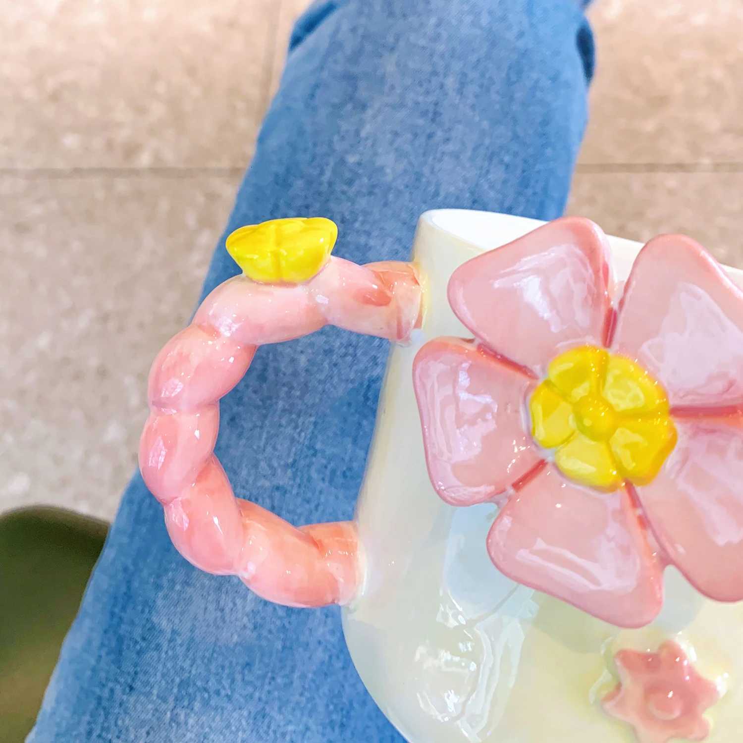 500ml Large Capacity Ceramic g With Spoon Hand Drawn Flower Pattern Blue Water Cup Cute Girl He Off Coffee g H251215