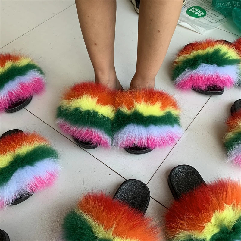 Arrival Girl Fluffy Fur Slippers Ladies Indoor Warm Furry Fur Flip Flops Women Amazing Plush Fur Slides Wholesale 251215