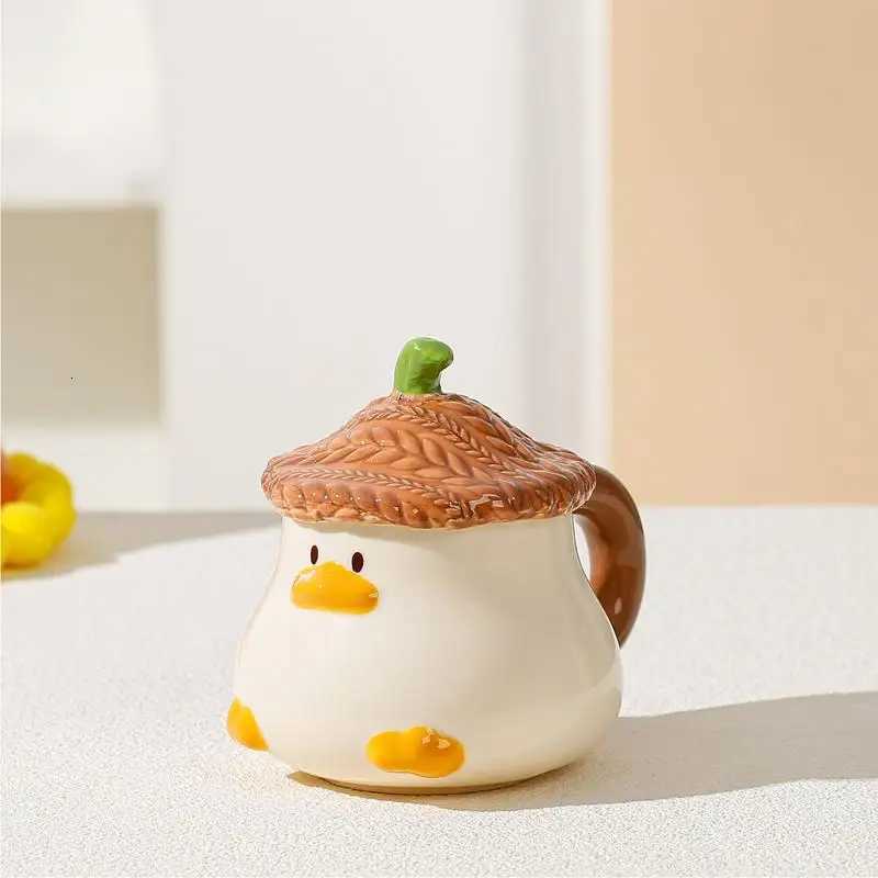 Cute 3D Duck Coffee g Ceramic Duck g With Hat Lid 400ml Cartoon Ceramic Drinkware Tableware With Handle For Kids And Adt H251215