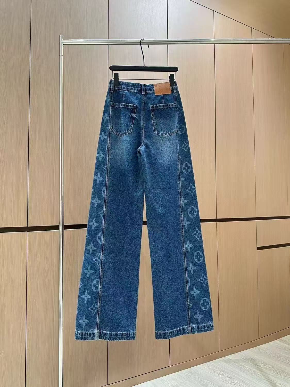 Plus size street clothing retro fashion high waist wide leg trousers letter hip-hop style loose women's jeans can be worn to 200 kg. Z260313