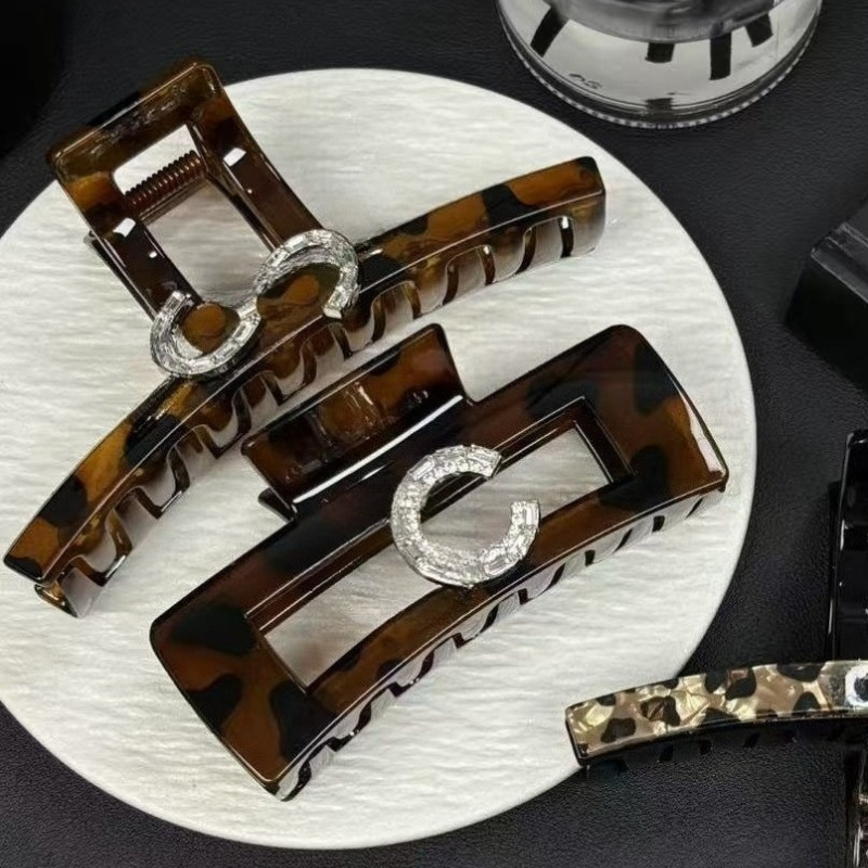 Fashion Claw clips Designer Jewelry Geometry Resin Shark Clip Hairpin For Women Girls Crab Hair Accessories