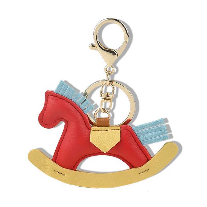 Creative PU Leather Keychain - Trojan Carousel Rocking Horse Pendant for Bag Key Decoration M251215