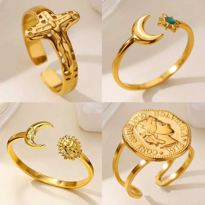 Stainless Steel Jesus Cross Rings for Women 18K Gold Plated Portrait Coin Ring Star Moon Finger Ring Waterproof Jewelry Gifts M251215