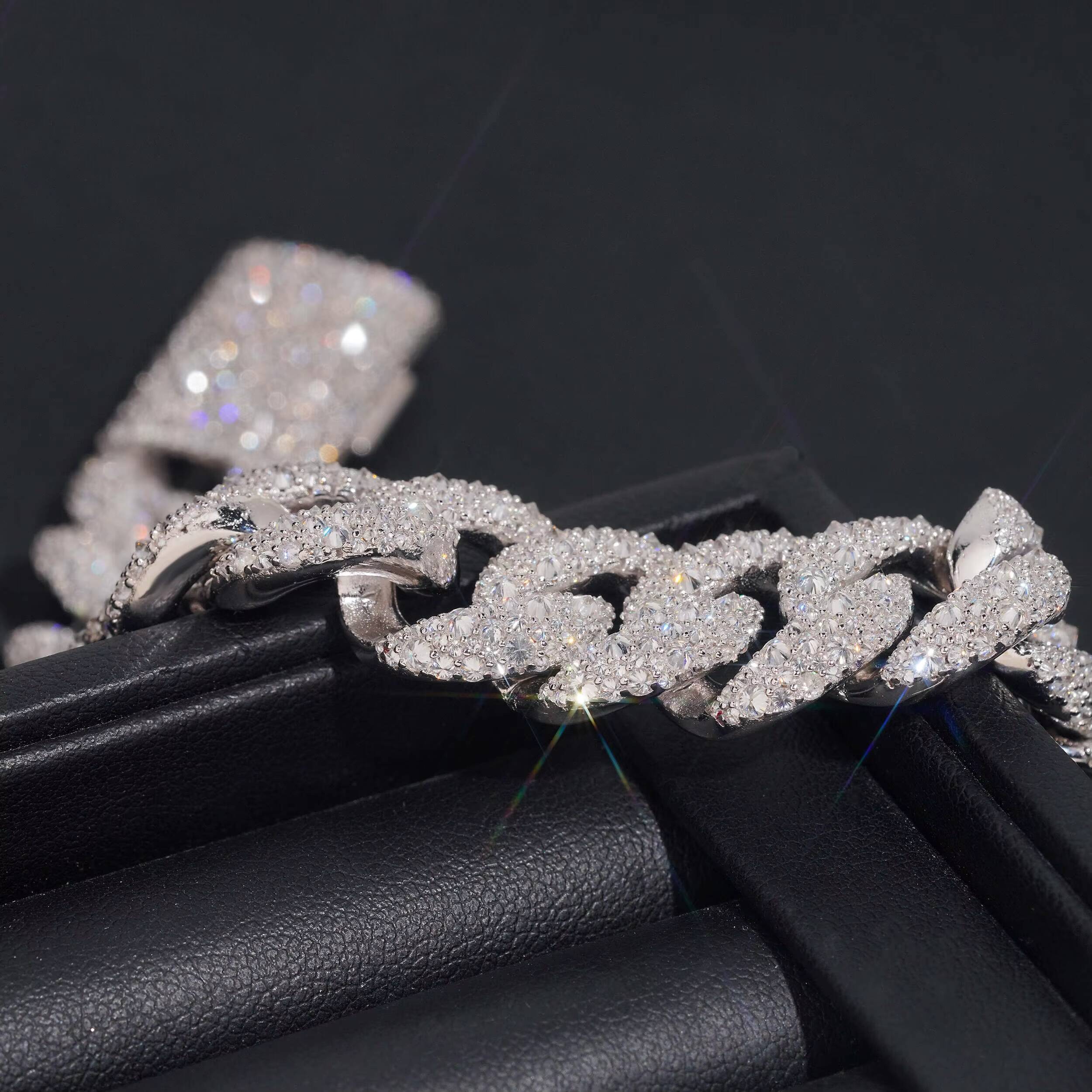Pass Diamond Tester Upside Down Setting Mosaic Inverted 15MM Men Iced Out Moissanite Cuban Link Bracelet