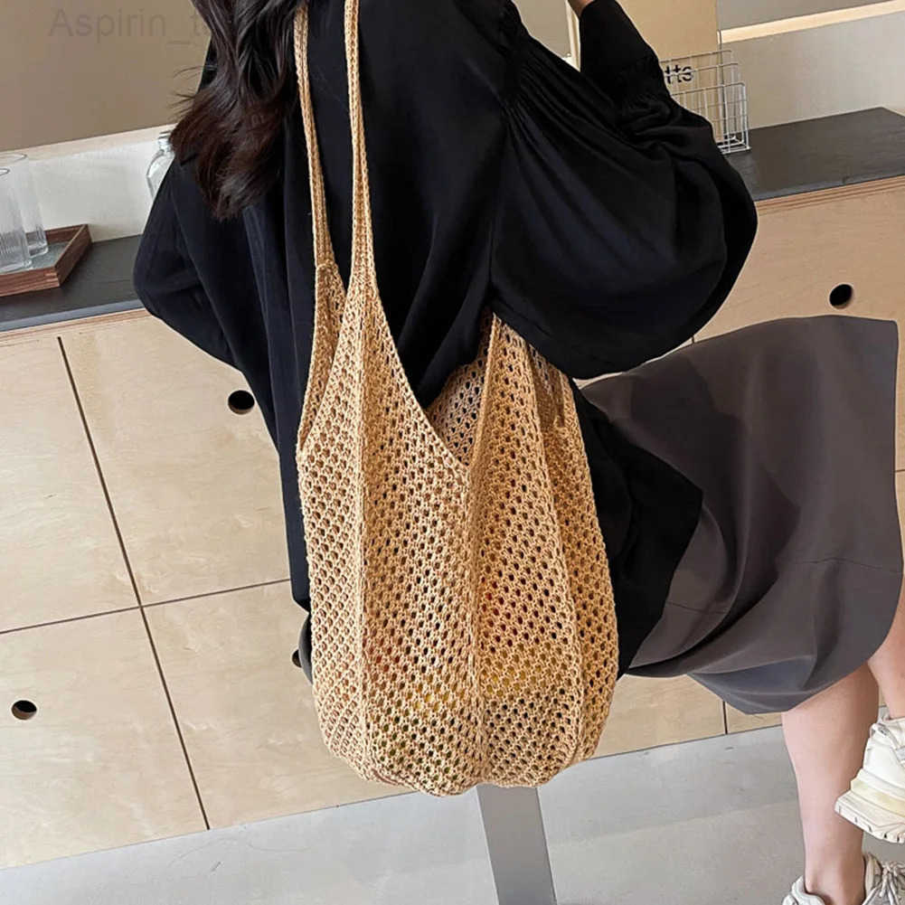 Retro Hand Knitted Shoulder Bag Fashion Womens Hollow Woven Handbag Large Capacity Solid Crochet Tote Bag Summer Mesh Beach Bag H251215