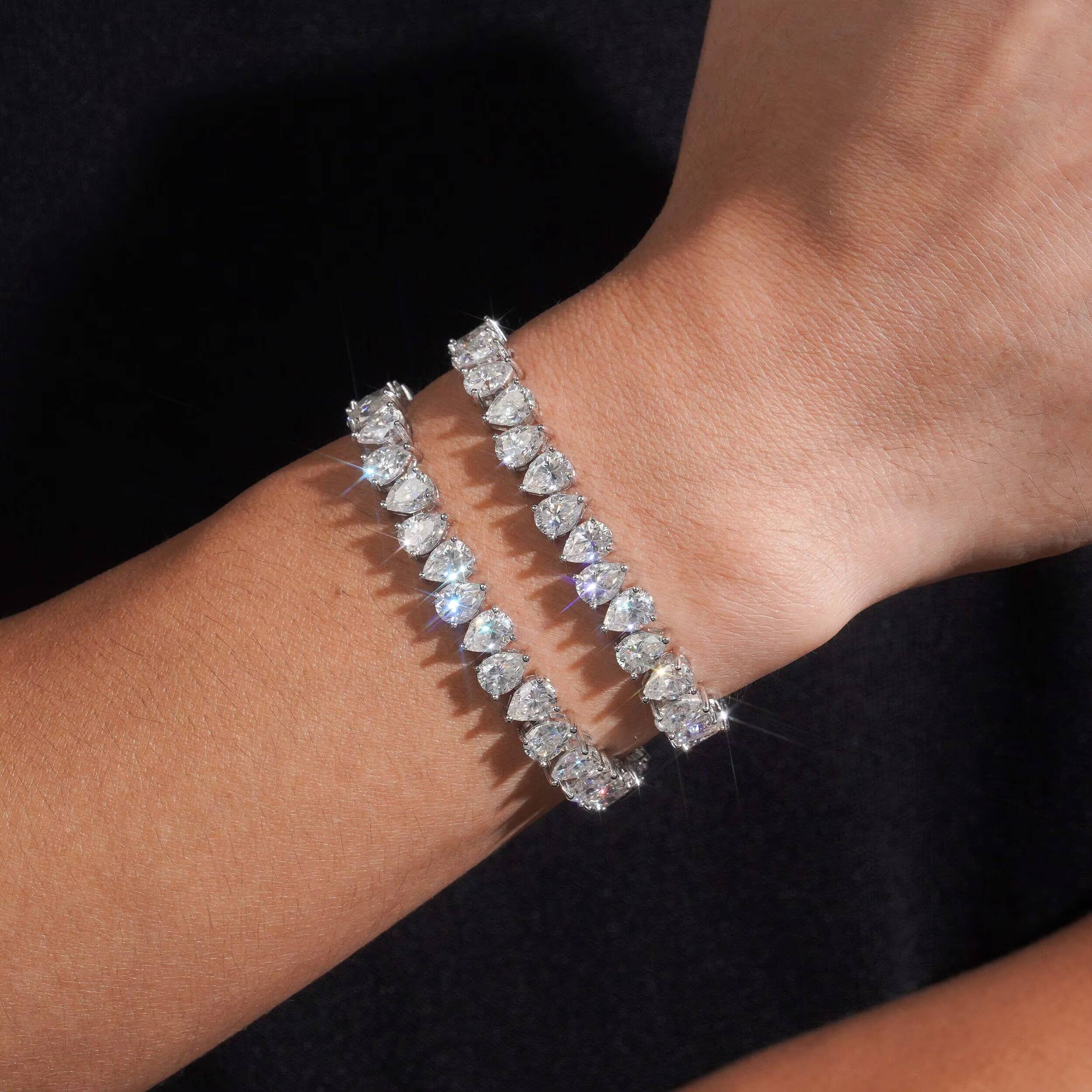 Pass Diamond Tester Upside Down Setting Pear Cut VVS Moissanite Diamond Tennis Bracelet Silver 925