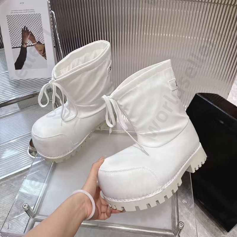 Designer Shoes Alaska ski low top boots Paris fashion Men Women Skiwear Snow boots Platform nylon Cowskin black white Boots Size 35-46