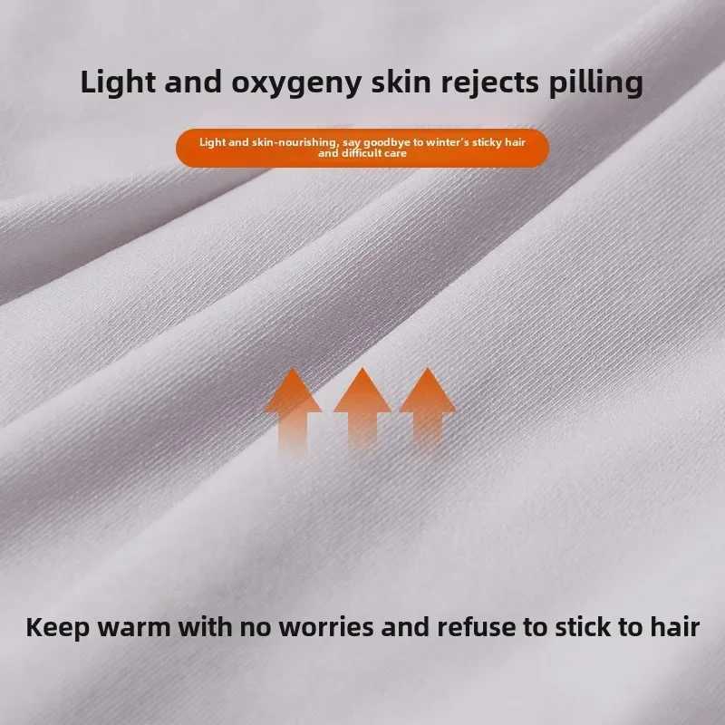 2024 Winter Base Layer Suit for Men 1PC Ultra-Thin Thermal Underwear Set Keep Mens Skin Warm and Comfortable G251215