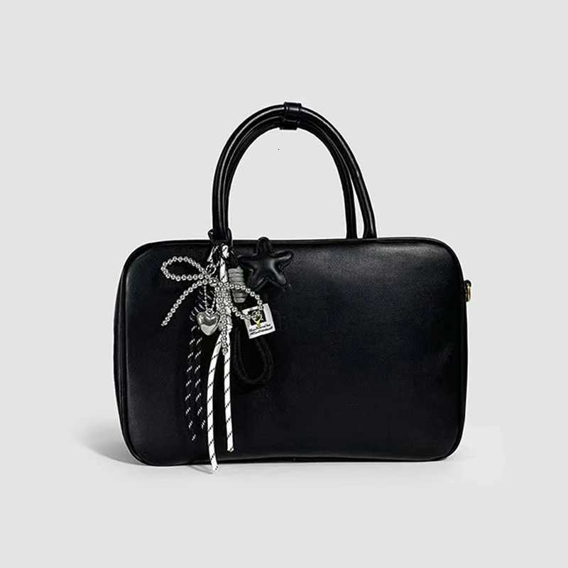 Trendy Bag Hanging Charm Bowknot Star Key Ring Versatile Keychain Pendant Exquisite Backpack Decoration Accessories Gifts M251215