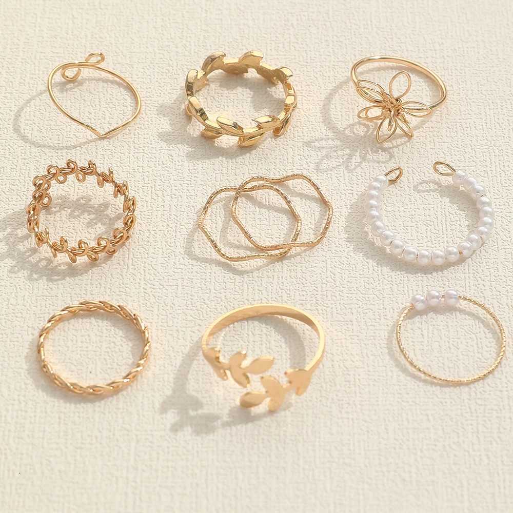 10pcs/Set New Fashion Imitation Flower Pearl Petal Wave Twist Simple Metal Hollow Ring Suitable For Womens Daily Wear M251215