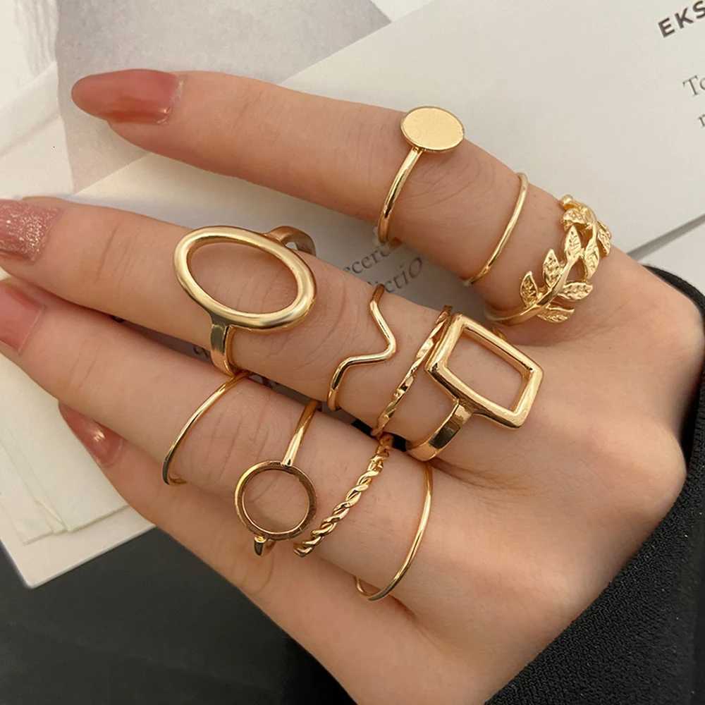 Vintage Geometric Gold Color Metal Hollow Wave Finger RingS Set for Women Creative Simple Knuckle Ring Party Jewelry Gift M251215