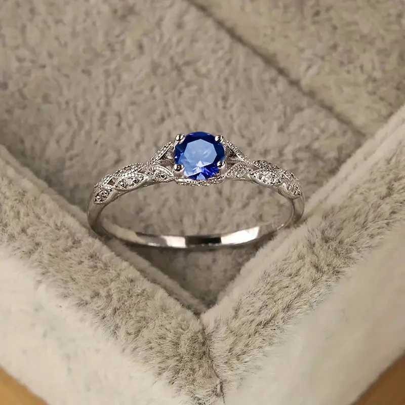 Light Luxury Style Cubic Zirconia Womens Ring in Europe and America Simple Fashion Temperament Ring M251215