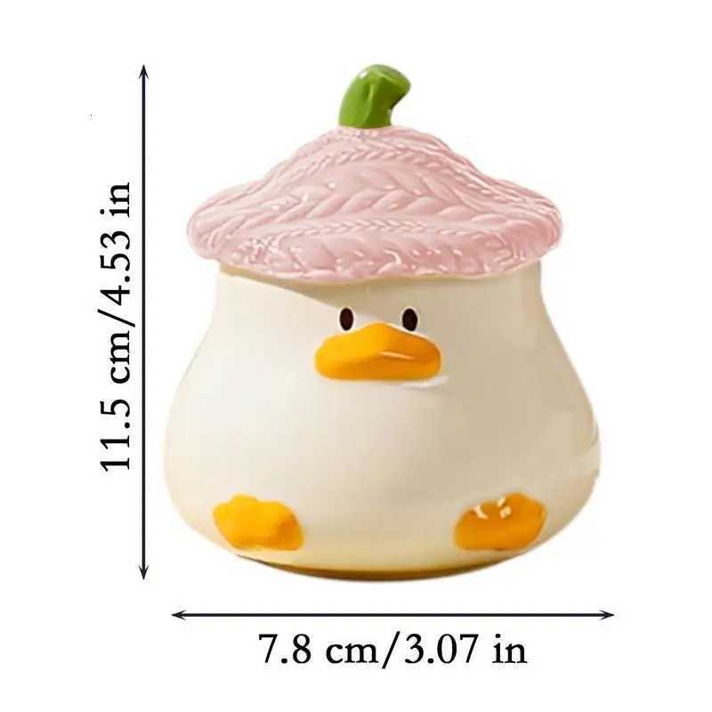 Cute 3D Duck Coffee g Ceramic Duck g With Hat Lid 400ml Cartoon Ceramic Drinkware Tableware With Handle For Kids And Adt H251215