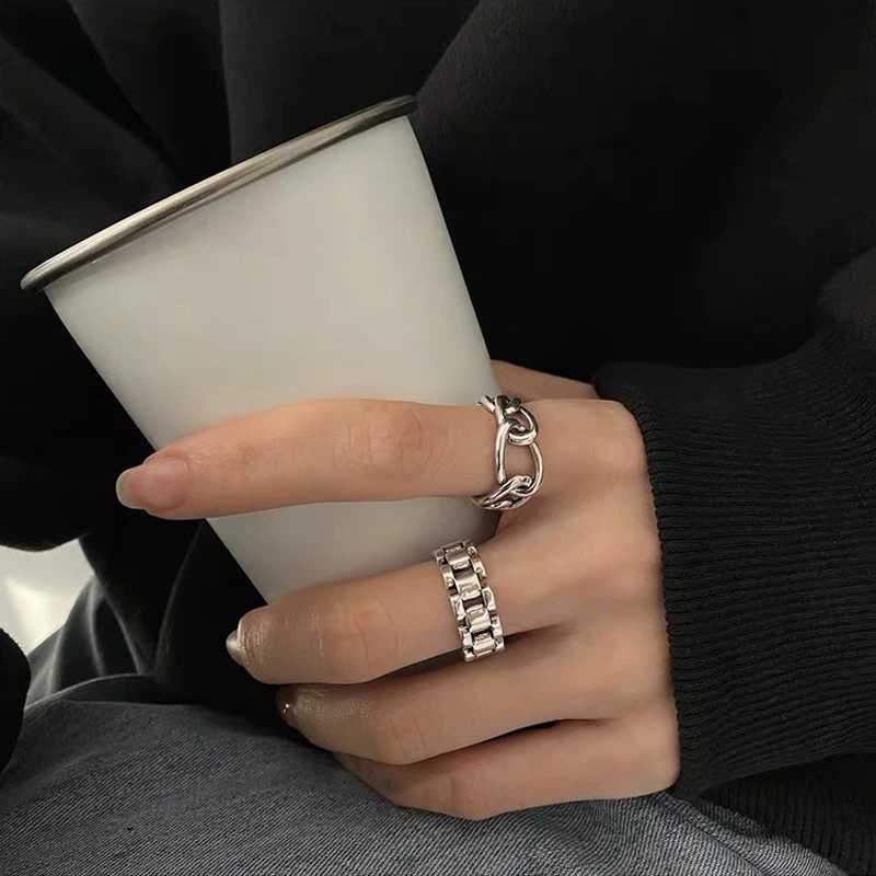 VENTFILLE 925 Sterling Silver Finger Rings New Fashion Creative Cross Hollow Chain Geometric Party Jewelry Gifts M251215
