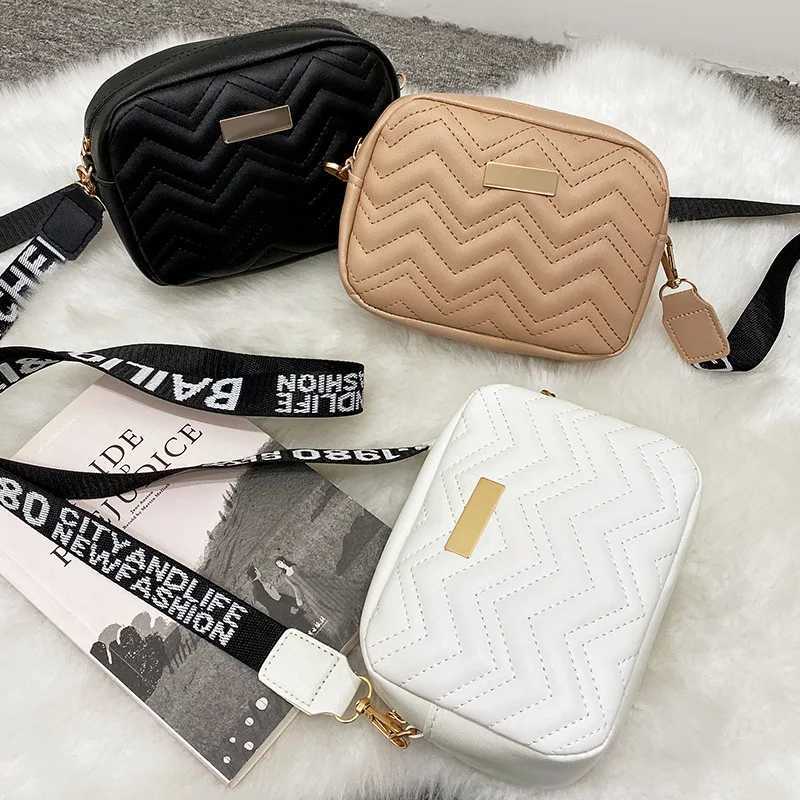 Fashion Solid Color Shoulder Bag Crossbody Bags for Women 2023 Leather Woven Bag Purse Female Designer Bags Handbags Women BagsT251215