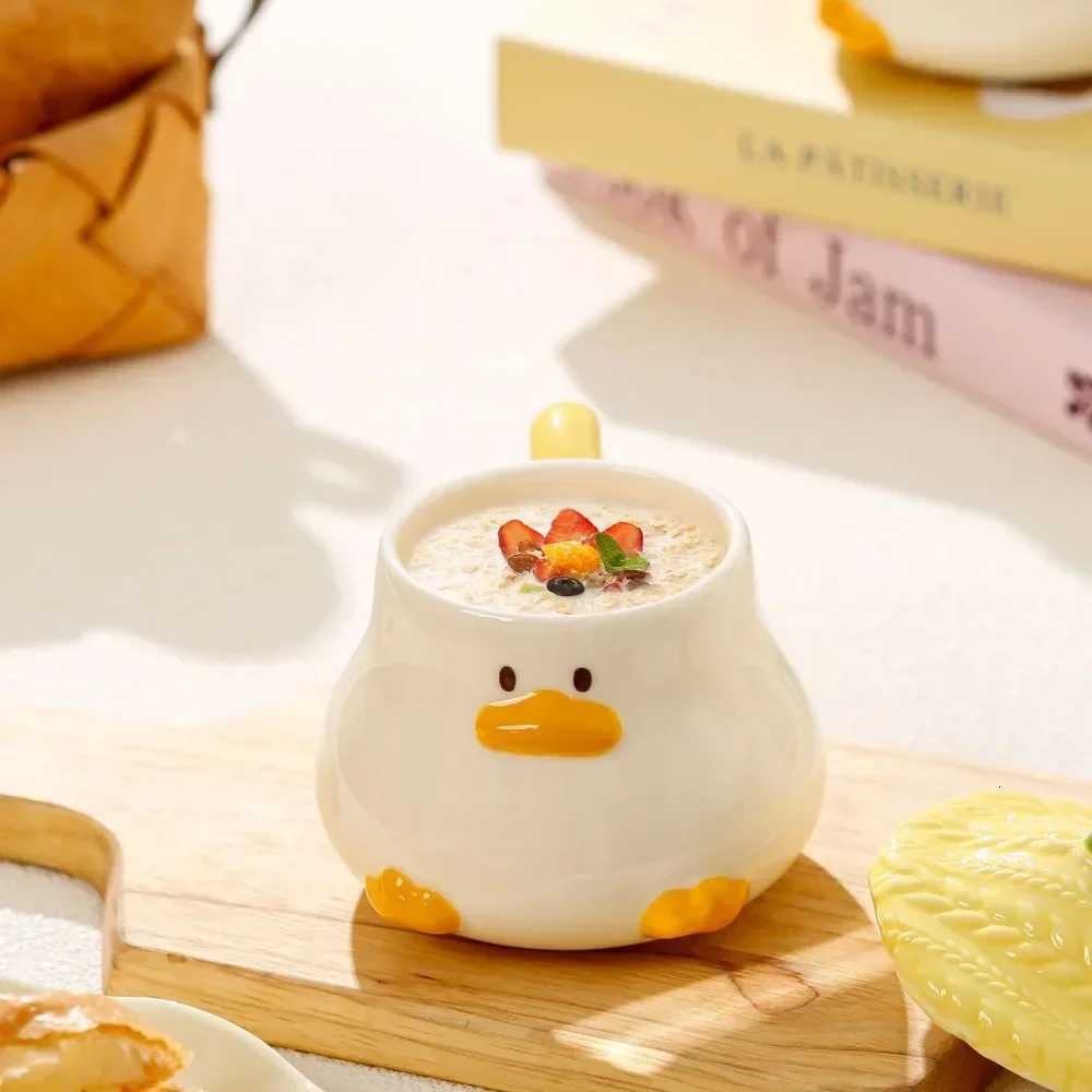 Cartoon Cute Little Duck Ceramic g with Lid for Off and He Use Coffee Cup Duck Pear Big Silly Cute Couple Drinkware H251215