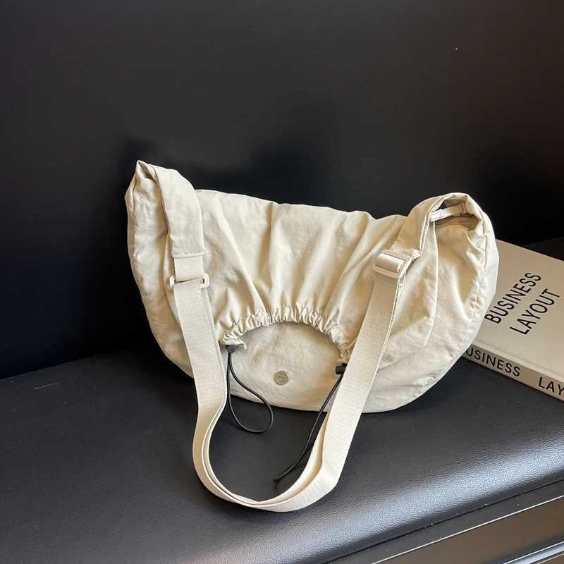 Women Hobo Sling Bag Large Capacity Drawstring Fashion Shoulder Bag Adjustable Strap Daily Messenger Bag Simple Satchel BagT251215