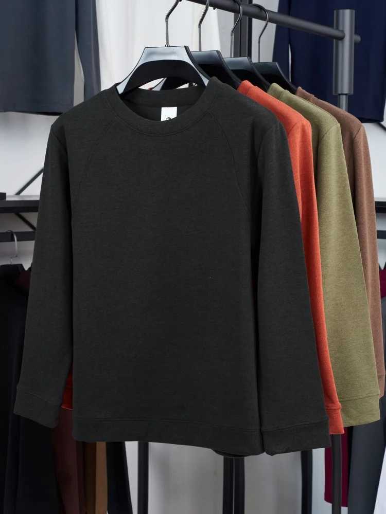 Winterm Man Thermal Underwear Tops Round Neck Collar Fleece Basic Pullover Autumn Crewneck Fashion Top Casual Thermal Shirt Man G251215