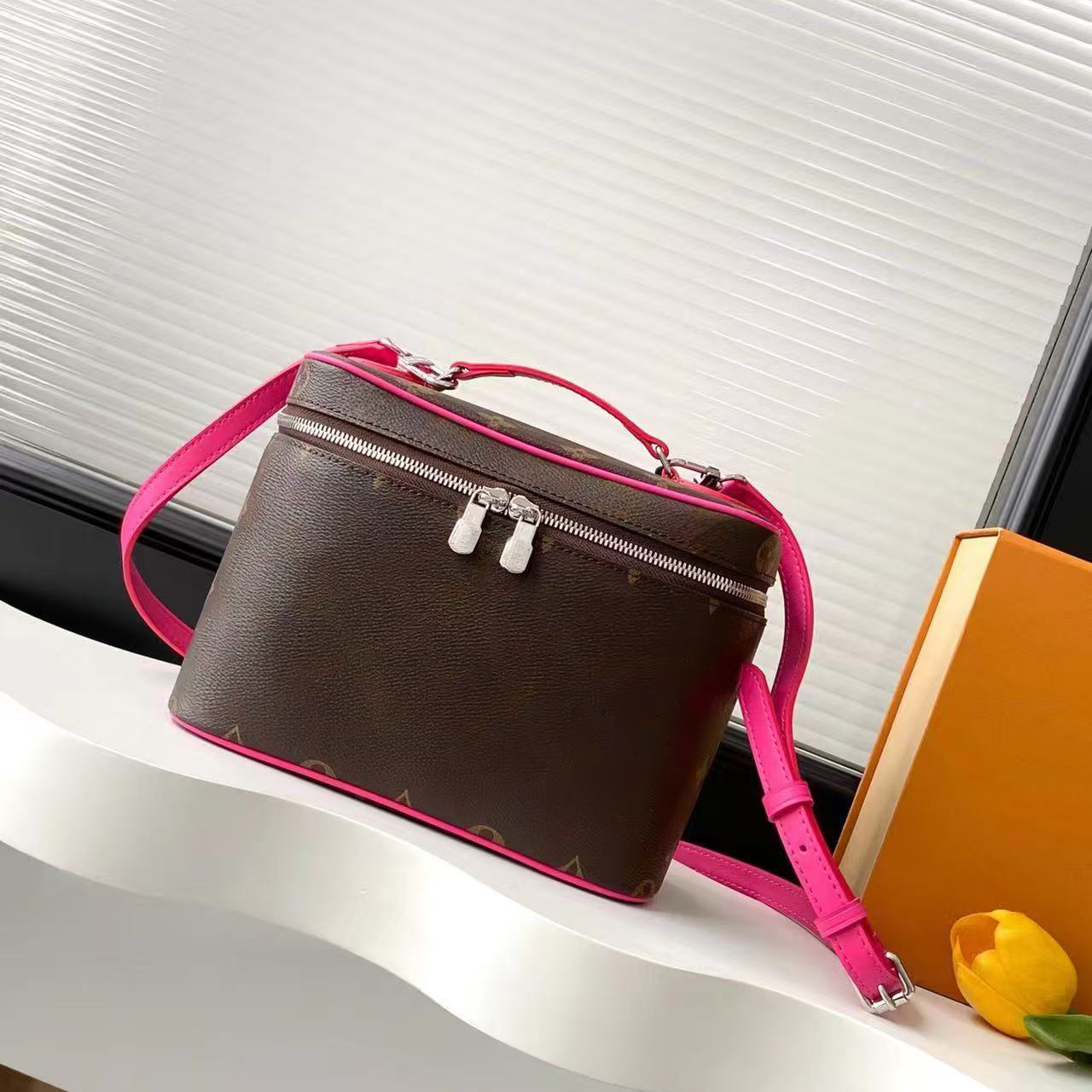 Make up bag toiletry bag cosmetic pouch wash bag vanity evening bags luxury handbag designer bags patchwork toiletry bags designer high quality crossbody purses