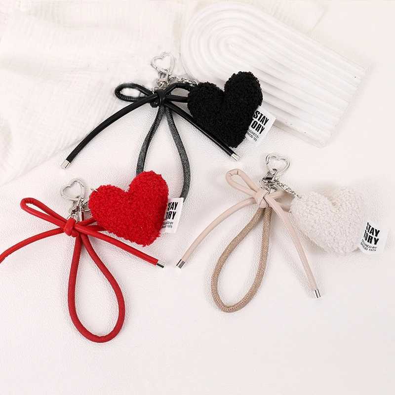 Sweet Plush Love Heart Bag Charm Keychain Keyring Pendant with Wrist Lanyard for Coin Purse Backpack Car Key Decoration M251215