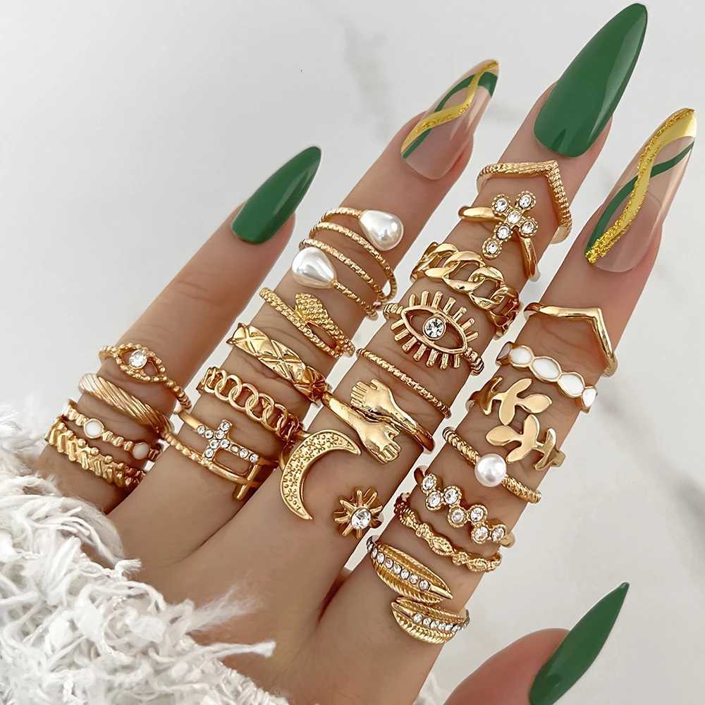 23Pcs/Set Faux Pearl Cross Eye Moon Star Hug Snake Chain-Shaped Metal Multi-Element Rhinestone Ring For Women Birthday Gift M251215