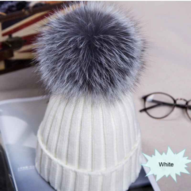 WZCX Thicken Stripe Girl Pompom Hat Keep Warm Fashion New Outdoor Solid Color Fake Fur Casual Women Beanie Winter Hat D18110601