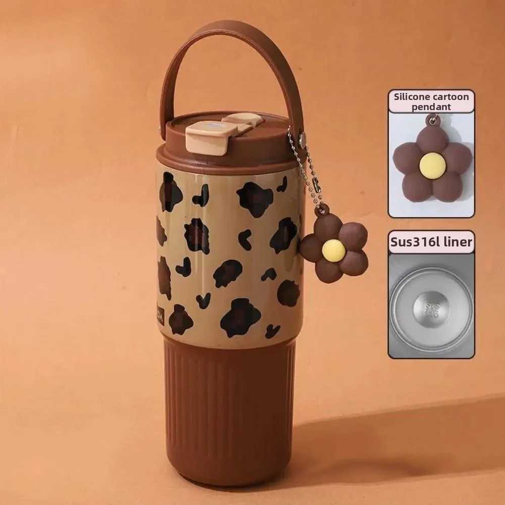 Creative Thermal Water Bottle Portable 750ML Outdoor Insulated Mug Straw Design Leak-proof Coffee Tumbler with Handle H251215