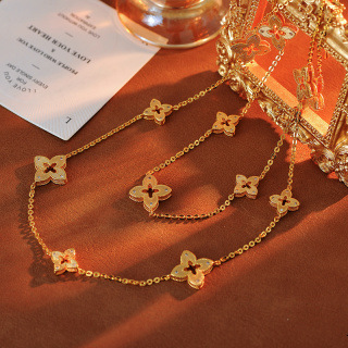 2025 New Clover Gold Earrings Necklace Bracelet Earrings Sweater Chain Designer Necklace Women's Light Luxury Niche Design