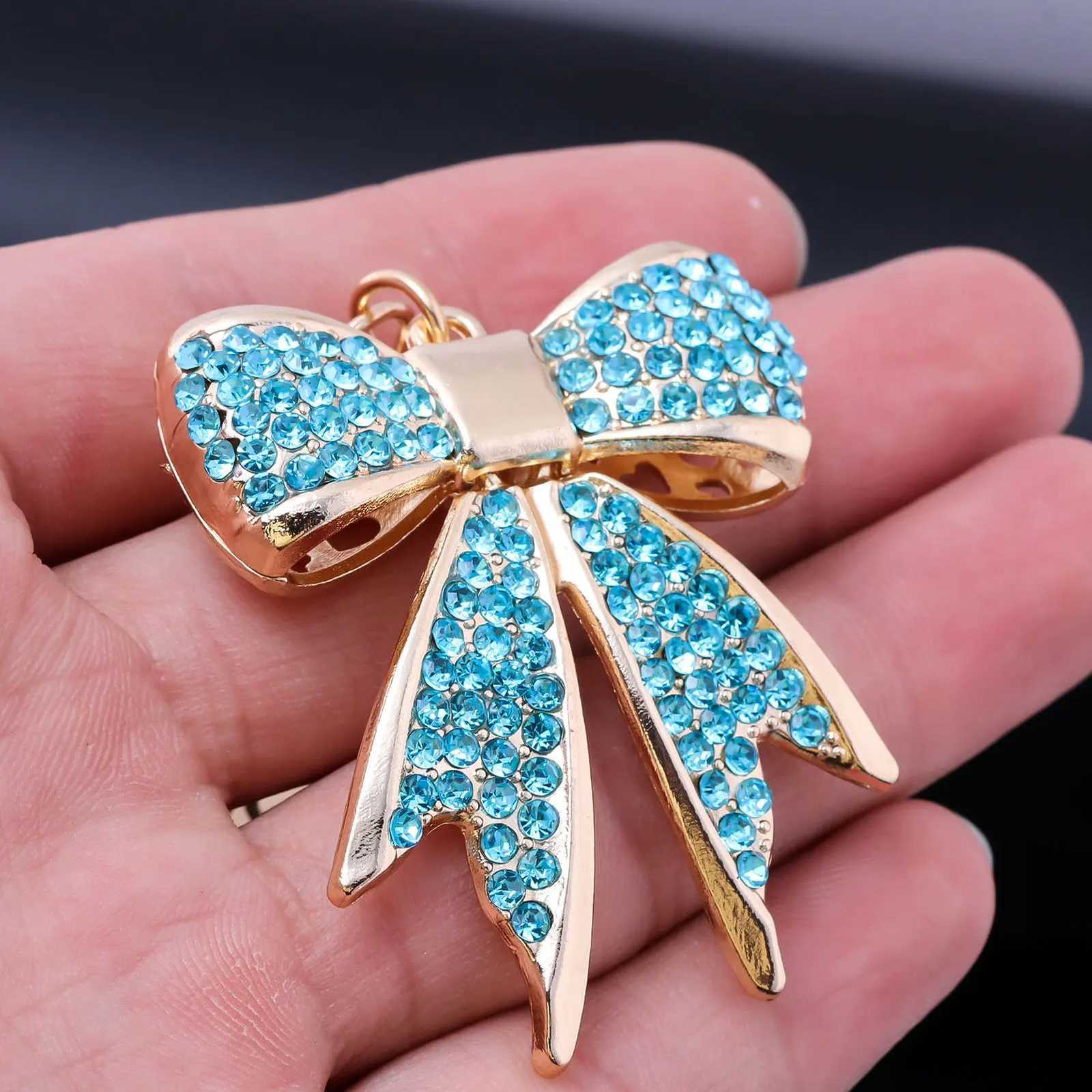 Faux Crystal Rhinestone Bag Charm Rhinestone Bow Keychain for Women Sparkling Bag Charm Car Pendant Valentine Gift Idea M251215