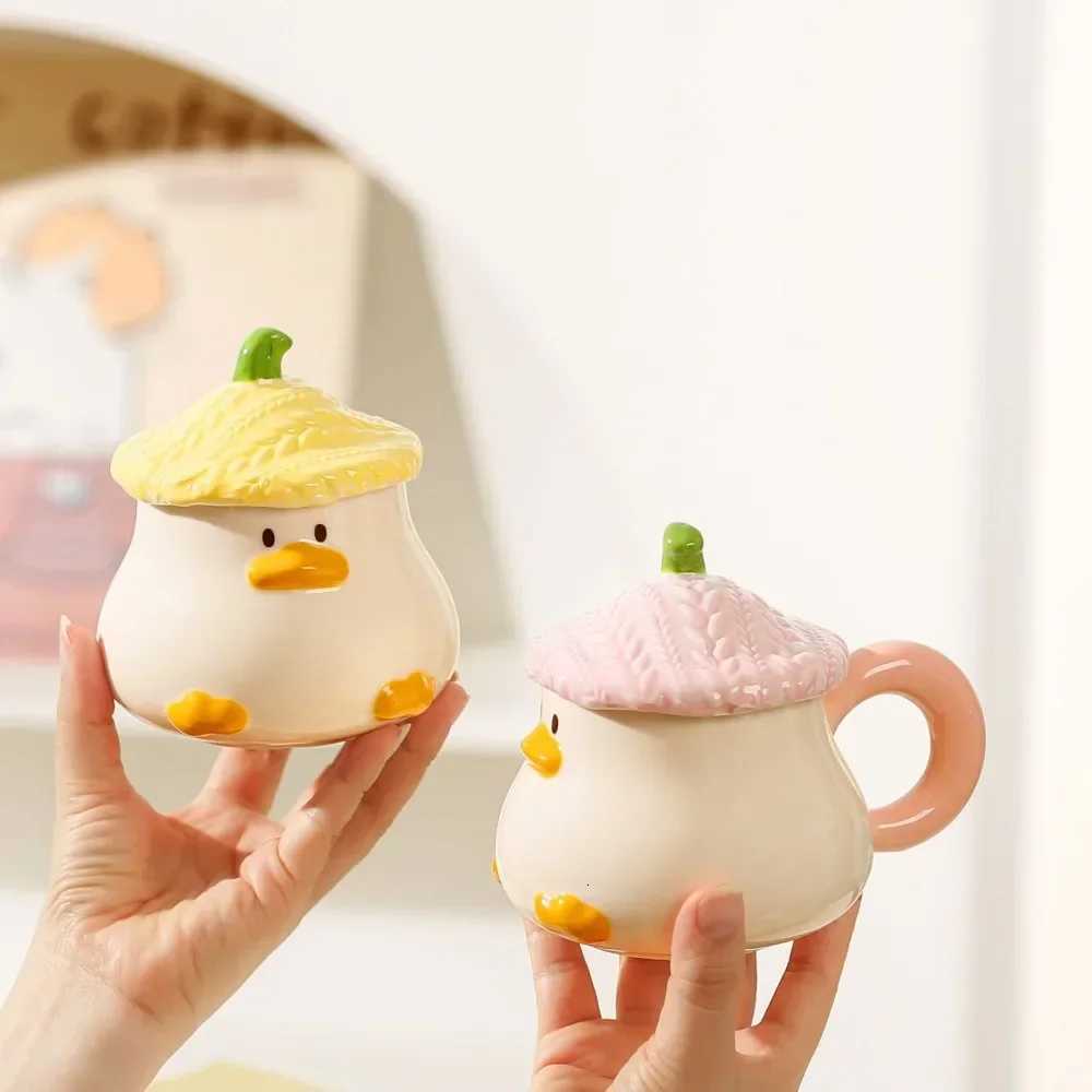 Cartoon Cute Little Duck Ceramic g with Lid for Off and He Use Coffee Cup Duck Pear Big Silly Cute Couple Drinkware H251215