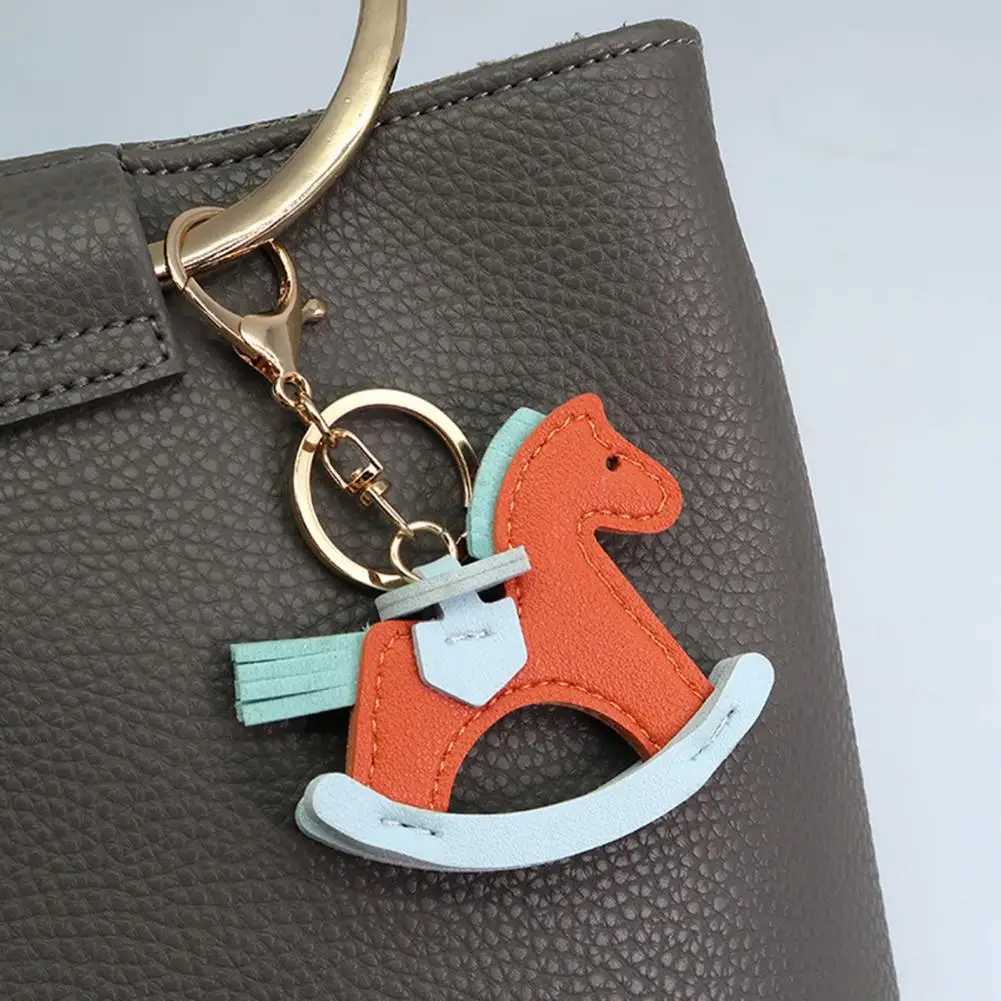 Faux Leather Horse Pendant Imitation Leather Keychain Pendant Shaking Horse Design Key Holder Lightweight Bag Accessory for Bags M251215