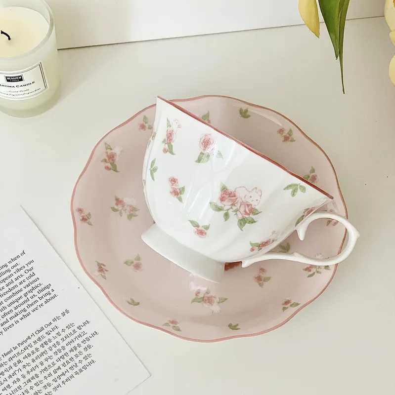 French Rabbit Print Vintage Coffee Cup and Saucer Set Ceramic Cup Cute Girls Afternoon Tea Dim Saucer H251215
