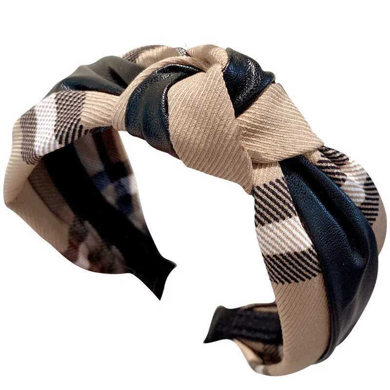 Stunning Wide Synthetic Leather Hairband Top Knotted Plaid Cloth Headband for Women Shopping Party Travel Headpiece AccessoriesXJ251215 - view 4