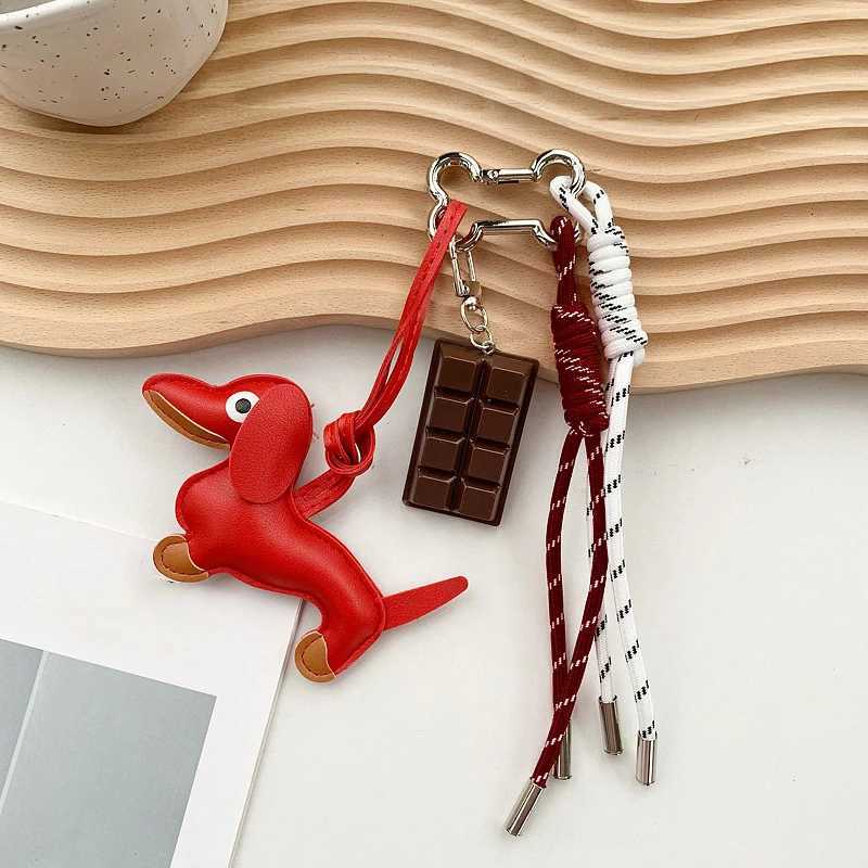 Leather Dachshund Keychain Cute Dog Keyring Puppy Bag Pendant Key Chain Charm Dachshund Accessories for Handbag M251215