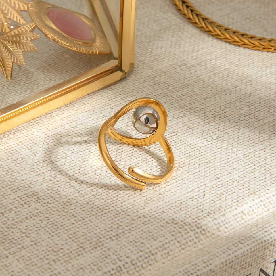 XIANING Popular Stainless Steel Metal Geometric Hollow Open Adjustable Ring for Women 18K PVD Plated Trendy Jewelry M251215