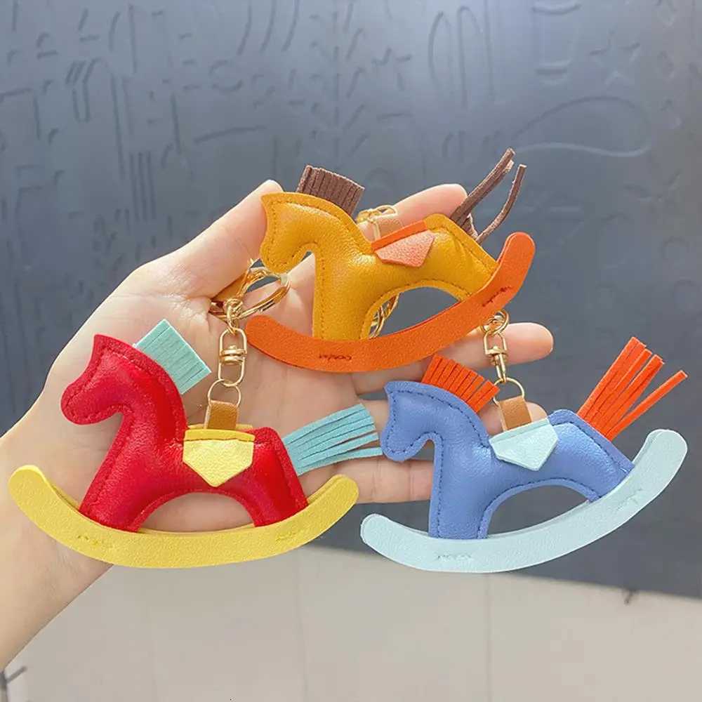 luxury Designer Rocking Horse Keychain Keyring Charm PU Leather ony Horse Pendant Decoration For Ladies Bag Accessories 2025 M251215
