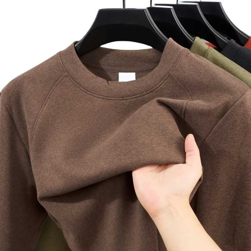 Winterm Man Thermal Underwear Tops Round Neck Collar Fleece Basic Pullover Autumn Crewneck Fashion Top Casual Thermal Shirt Man G251215