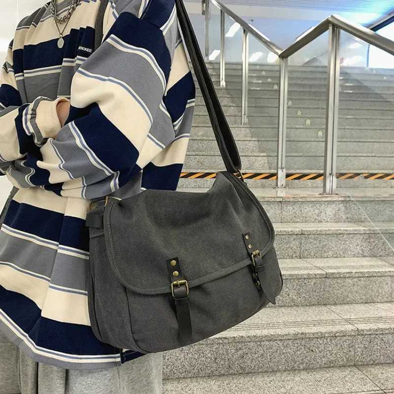 Crossbody Bags Canvas Large Capacity Mens Casual Handbags Vintage Shoulder Messenger Bag Leisure Student Satchel Package bolsosT251215