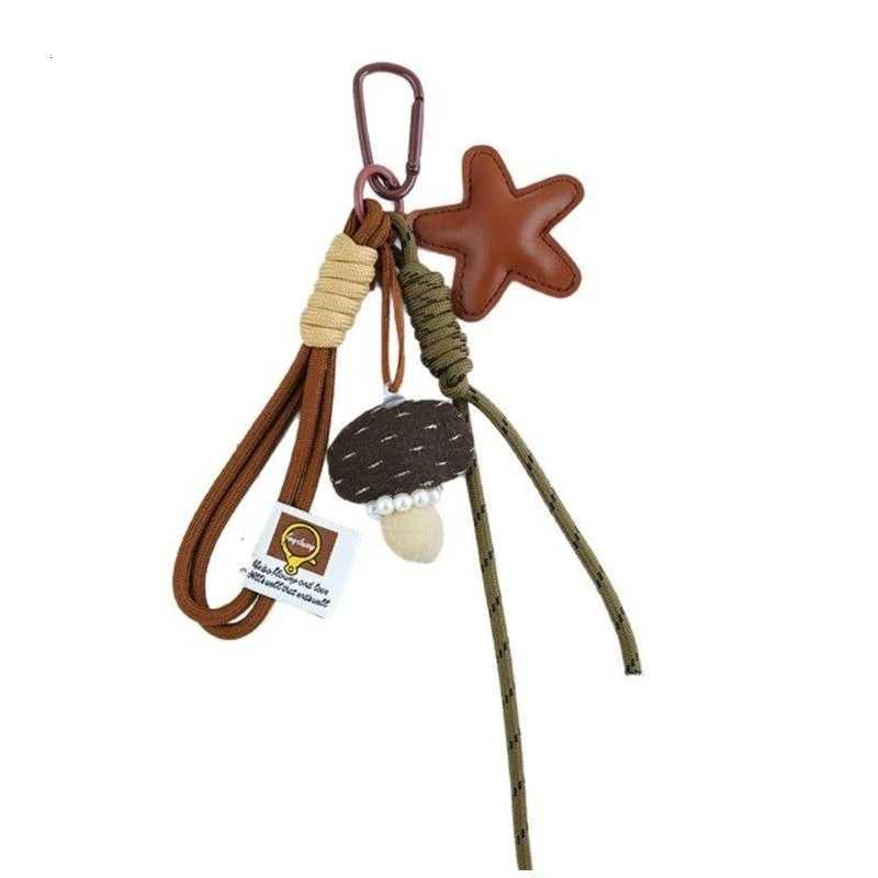 A3PE Elegant Star Keychain Bag Charm Practical Metal Key Holder Stylish Bags Pendant M251215