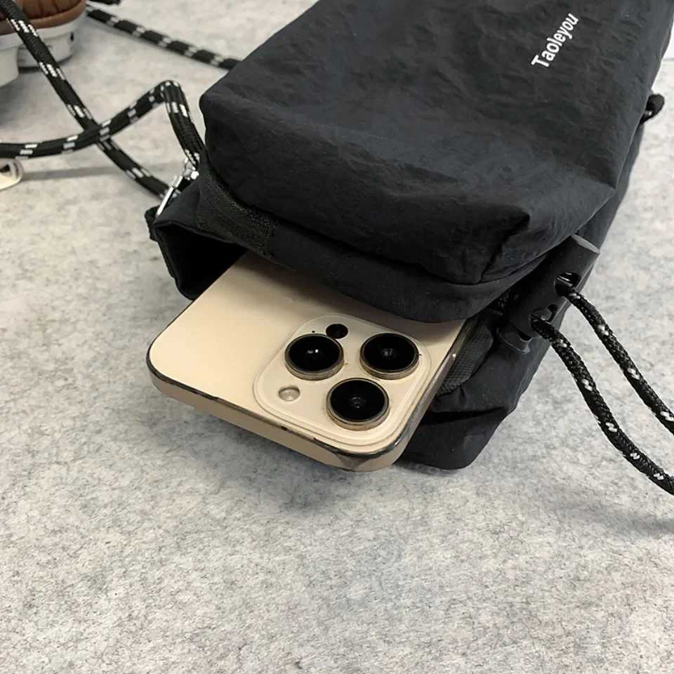 Unisex Camp Messenger Bag Large Capacity Shoulder Bag for Men Women Durable Nylon Hiking Travel BackpackT251215