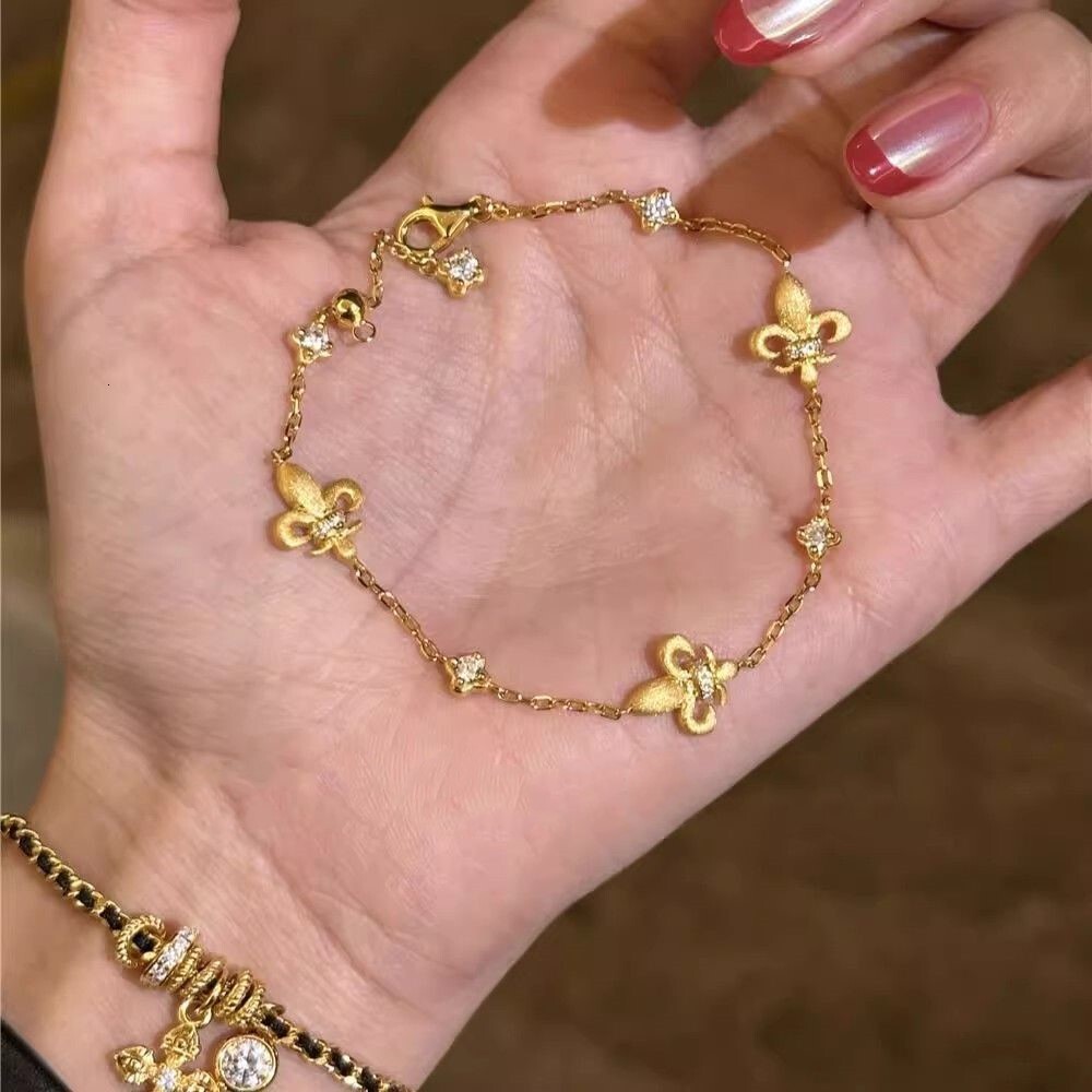 Vintage Style Brushed Star Lucky Four-Leaf Clover Luxury Jewelry Satin Brushed Bracelet Exquisite Elegant Jewelry