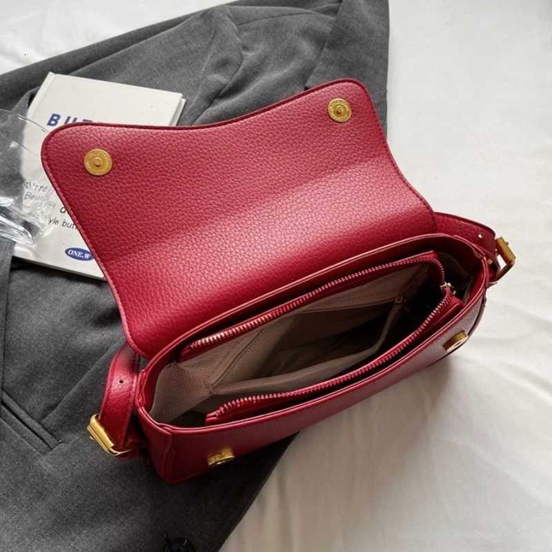 Vintage PU Leather Crossbody Bags For Women Red Lychee Pattern Flap Shoulder Bag Simple Fashion Satchels Handbags and PursesT251215
