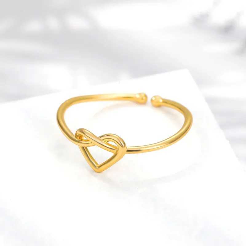 Stainless Steel Rings for Women Gold Color Couple Heart Ring 2024 Trend New Wedding Aesthetic Luxury Jewelry anillos mujer M251215