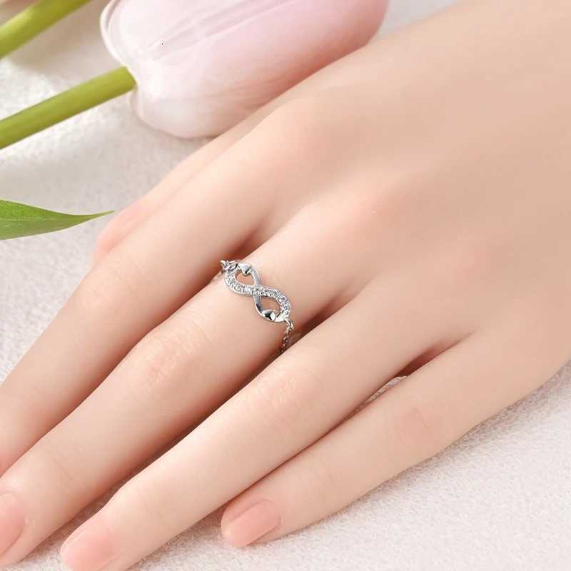High Quality 925 Sterling Silver Sparkling Square Diamond Heart-Shaped Pav Ring Exquisite Party Gifts For Friends M251215
