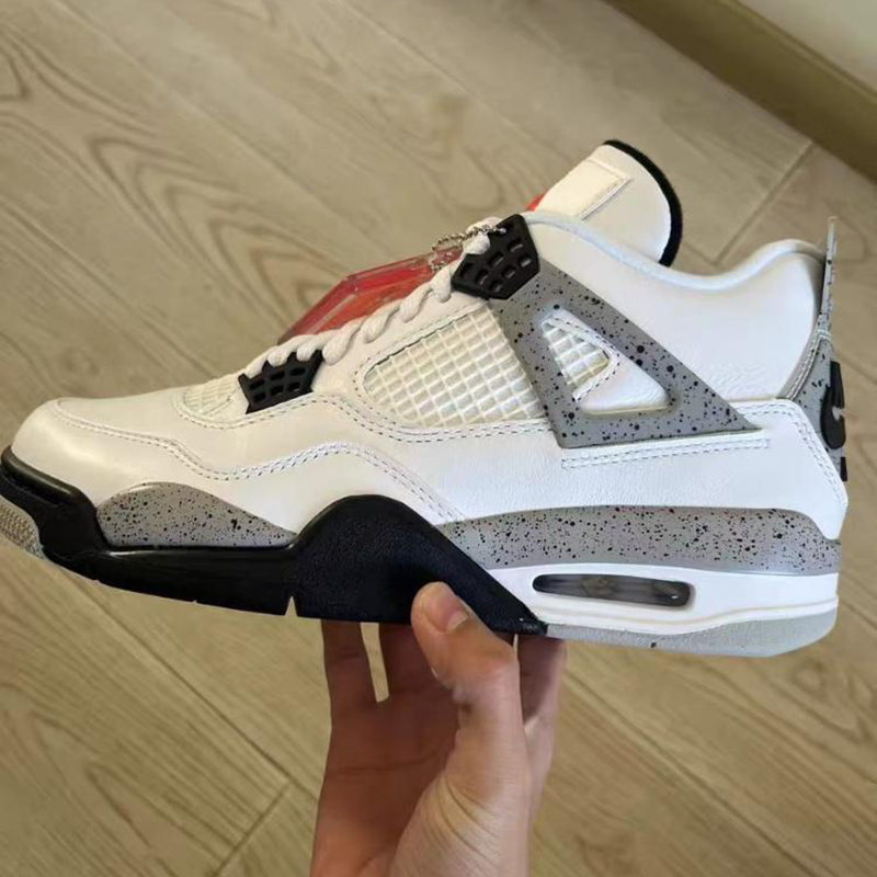 2026 Designer shoes 4s basketball shoes 4 Pizza Black Cat Worn Blue White Cement Black Meatllic Black Cool Grey Concerd Flu Game mens sneakers womens 
