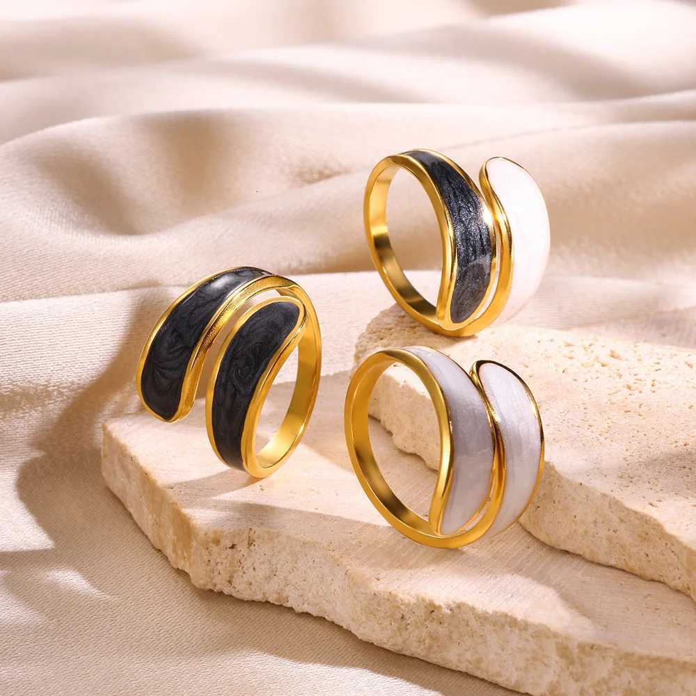 Stainless Steel Black and White Ring with Enamel Simple Double Layer Oil Dripping Adjustable Open Finger Ring for Women No Fade M251215